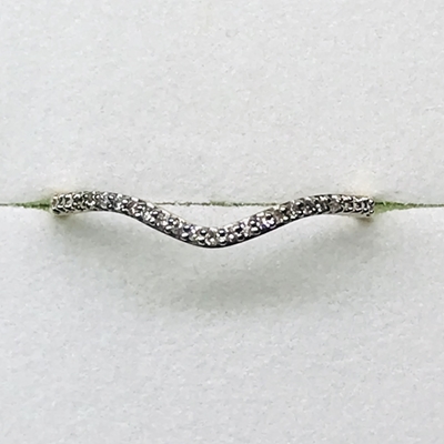 Curved Diamond Band 