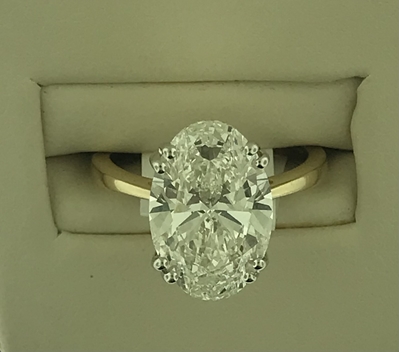 14KY 5CTW Oval Cut Solitaire 